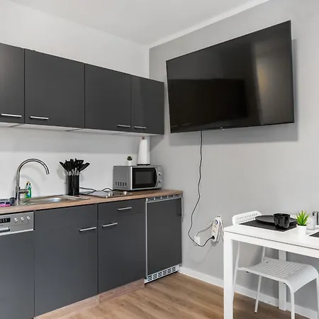 Federnest Living Messe Monteure Budget Einfache Komfortable 2 Personen Vollausstattung Wlan Tv 55 Zoll Netflix Hochwertige Kueche Und Bad * Duisburg