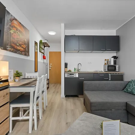 Federnest Living Messe Monteure Budget Einfache Komfortable 2 Personen Vollausstattung Wlan Tv 55 Zoll Netflix Hochwertige Kueche Und Bad * Duisburg