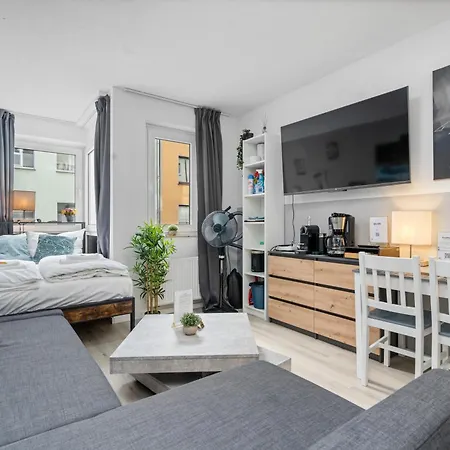 Federnest Living Messe Monteure Budget Einfache Komfortable 2 Personen Vollausstattung Wlan Tv 55 Zoll Netflix Hochwertige Kueche Und Bad Duisburg