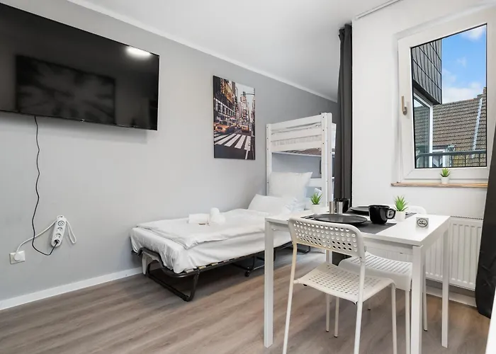 Apartment Messe, Monteure, Budget - Einfache Komfortable 2 Personen