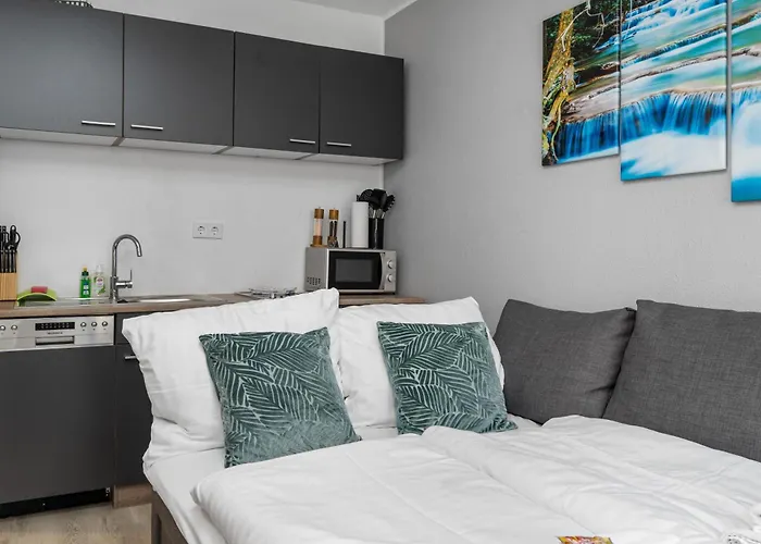 アパート Messe, Monteure, Budget - Einfache Komfortable 2 Personen ドゥイスブルグ